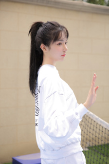 学生娇小嫩白紧小疼叫